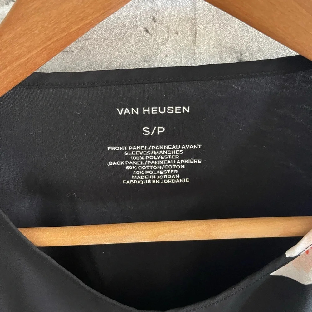 Van Heusen black floral short sleeve blouse Small - Picture 3 of 3